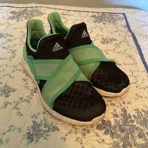 Adidas Slip on Running Shoes